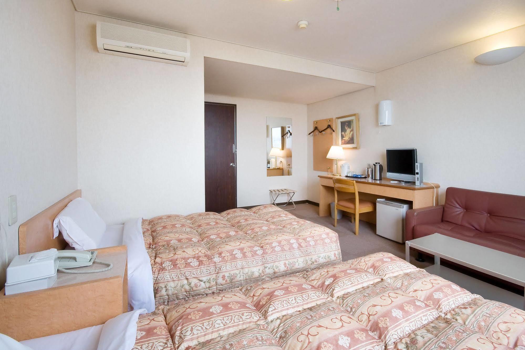 Hotel Kikusui Imabari Railway Station Eksteriør bilde